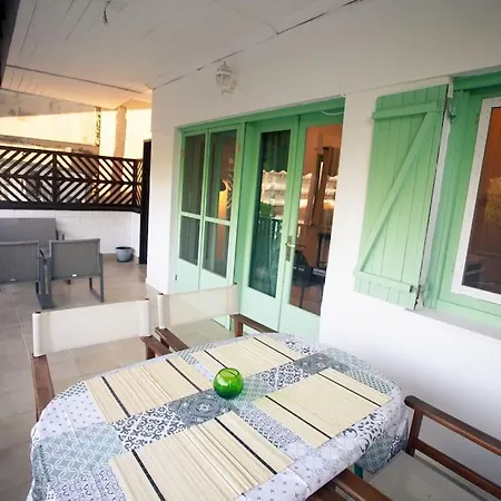 Morning Glory Apartment *